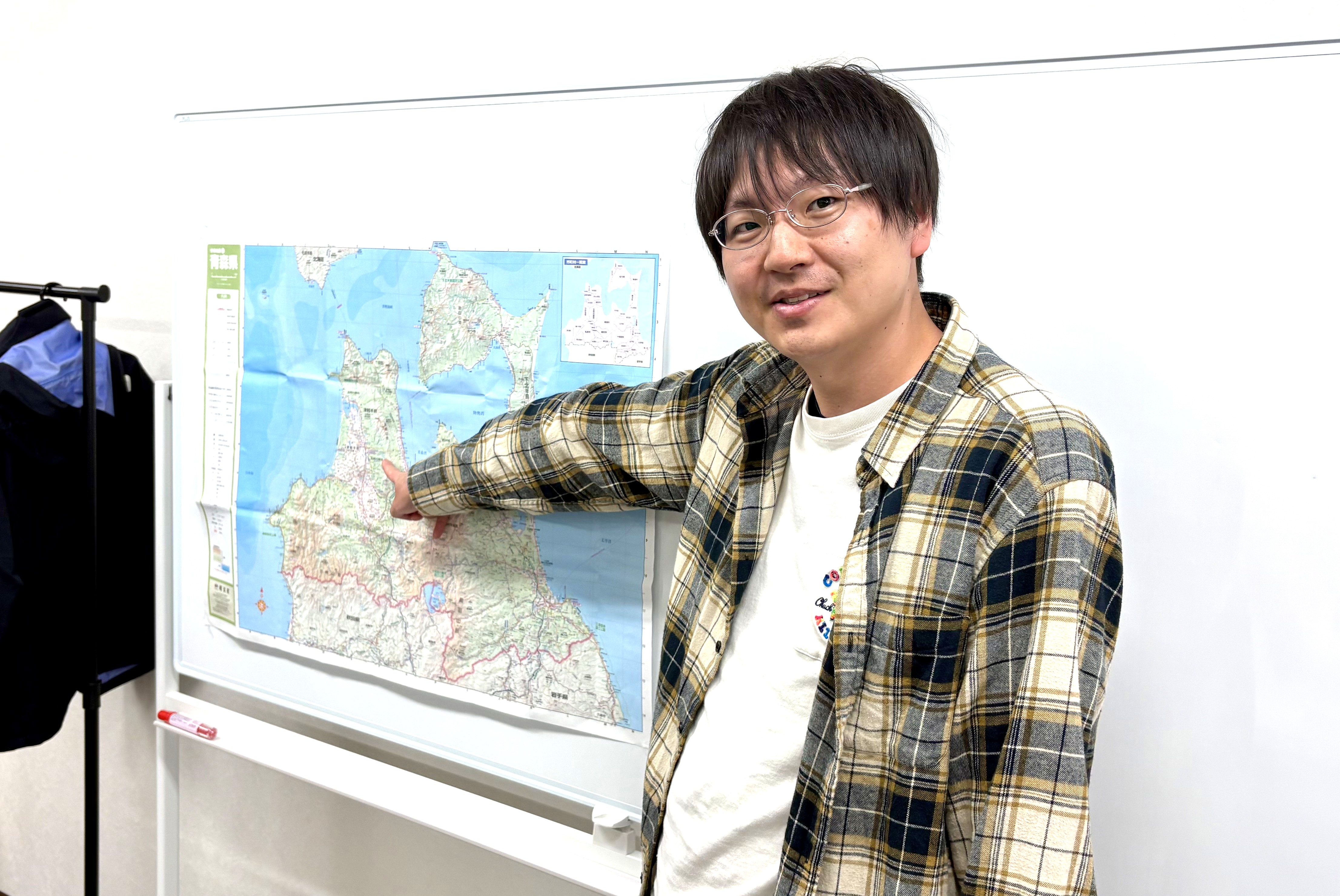 開設まもない豪雪の青森事業所で、入社3か月のスタッフが新規現場立ち